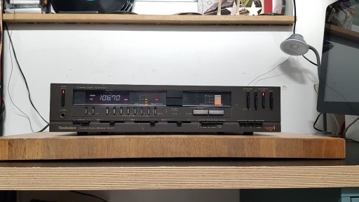 Zdjęcie oferty: AMPLITUNER TECHNICS SA-313  STEREO