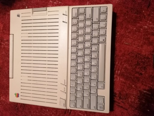 Zdjęcie oferty: Apple IIc retro komputer, bardzo dobry stan