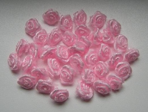 Zdjęcie oferty: Różyczki różowe satynowe atłasowe 8mm 10szt- 2,2zł