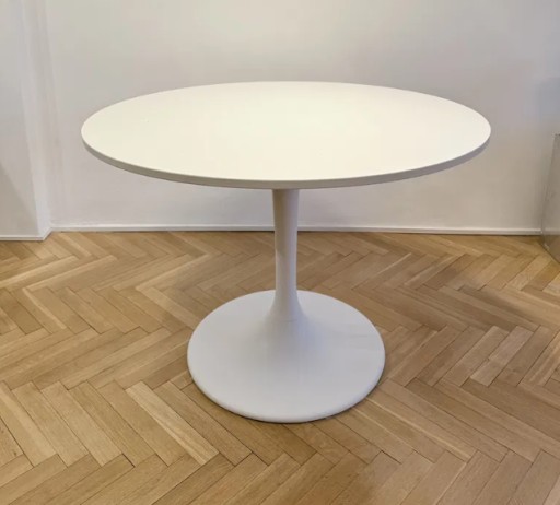 Zdjęcie oferty: Stół okrągły Ikea Docksta tulip