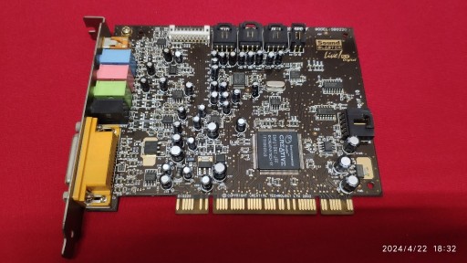 Zdjęcie oferty: CREATIVE SOUND BLASTER LIVE 5.1 DIGITAL SB0220 PCI