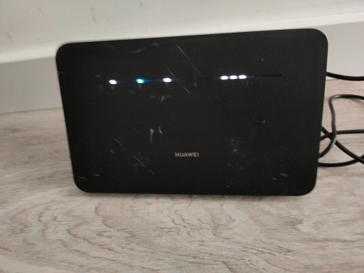 Zdjęcie oferty: Huawei B535 WiFi 4xLAN (LTE Cat.7 300Mbps/100Mbps)