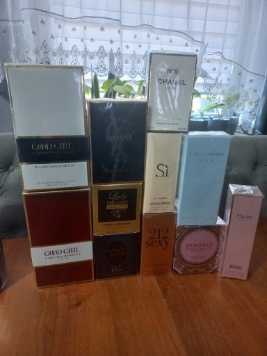 Zdjęcie oferty: Prezent na dzień mamy duży wybór perfumy damskie 