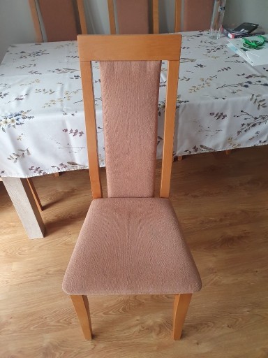 Zdjęcie oferty: Krzesła do salonu, jadalni