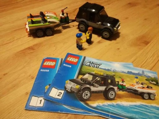 Zdjęcie oferty: Lego SUV z motorówką 60058