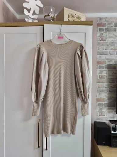 Zdjęcie oferty: Beżowa sukienka Pink Air z bufiastymi rękawami, rozmiar M (38)