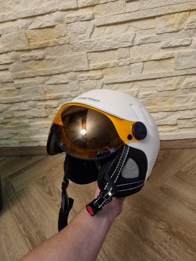 Zdjęcie oferty: Kask narciarski MANGO Volcano PRO 56-58 damski