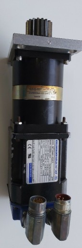 Zdjęcie oferty: Servomotor Kollmorgen Gold linę MT304A1-E2C1