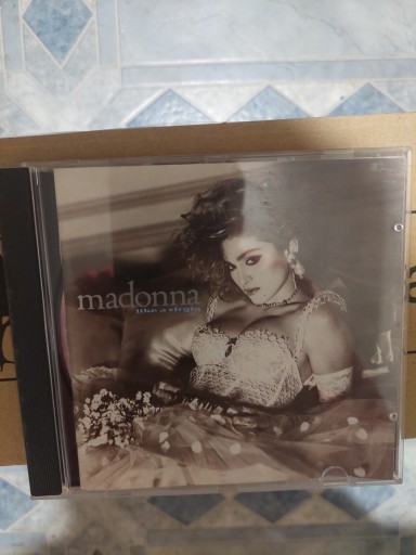 Zdjęcie oferty: Madonna stan bardzo dobry 