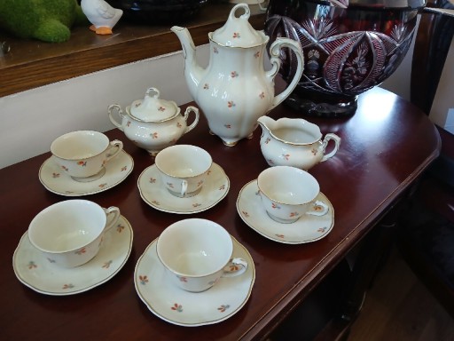 Zdjęcie oferty: Ćmielów 520 przedwojenny serwis na 5 osób