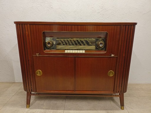 Zdjęcie oferty: Radio lampowe Radionette 1951r.