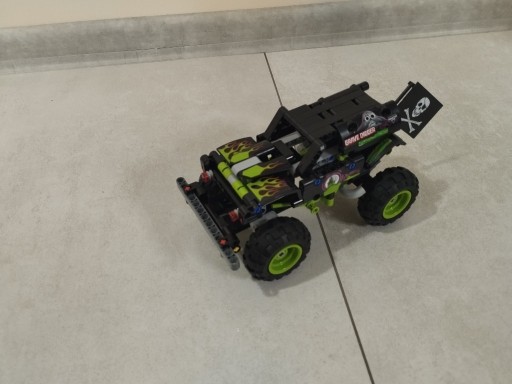 Zdjęcie oferty: LEGO Technic - Monster Jam Grave Digger - 42118