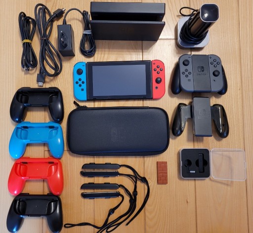 Zdjęcie oferty: Konsola Nintendo Switch zestaw + konto 48 gier