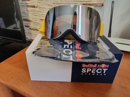 Zdjęcie oferty: Gogle okulary narciarskie Red Bull