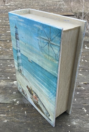 Zdjęcie oferty: Dekoracyjne pudełko/książka z motywem morskim