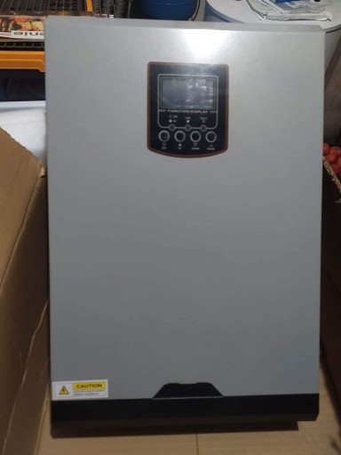 Zdjęcie oferty: Inwerter solarny Electrical Store 5,5 kw 100 A 48V