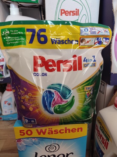 Zdjęcie oferty: Niemieckie kapsułki w zelu Persil kolor 76 pran