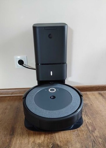 Zdjęcie oferty: iRobot Roomba i3+ robot sprzątający