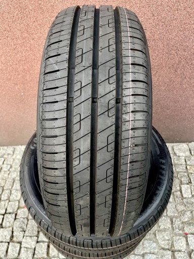 Zdjęcie oferty: Nowy komplet letnich opon Goodyear Efficient Grip Performance 185/55/15 82H