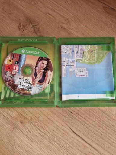 Zdjęcie oferty: GTA V xbox + mapa bdb stan