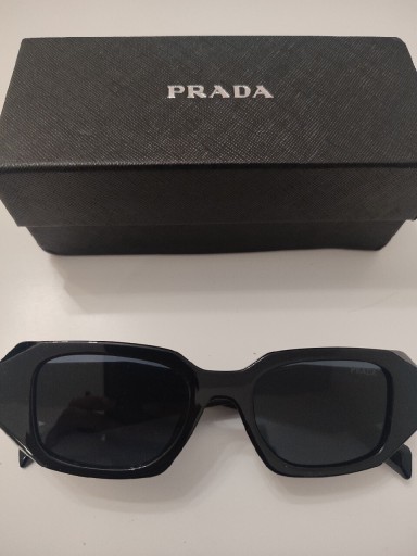 Zdjęcie oferty: Prada okulary przeciwsłoneczne 