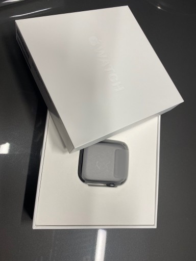 Zdjęcie oferty: Apple Watch 4 44mm Space Gray Sport GPS A1978 12M