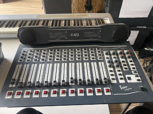 Zdjęcie oferty: AEQ Bravo Vintage Mixer dlia Studia lub Radio