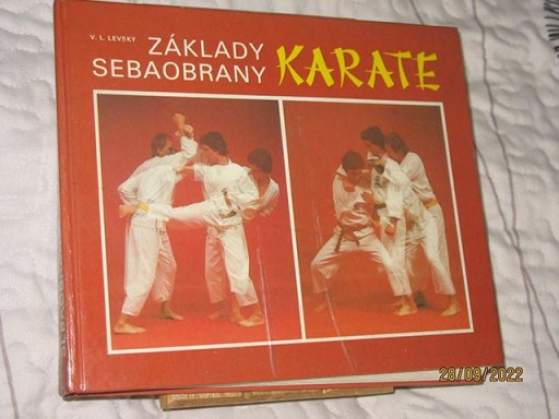 Zdjęcie oferty: Levsky - Zaklady sebaobrany karate w j. czeskim