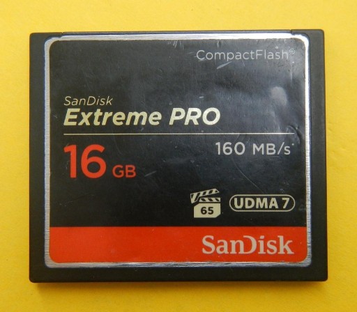 Zdjęcie oferty: CF 16 GB ~~ SanDisk Extreme PRO ~~ uszkodzona !!!
