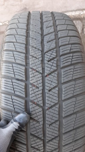 Zdjęcie oferty: Komplet 4 opon BARUM POLARIS 5 225/55 R17