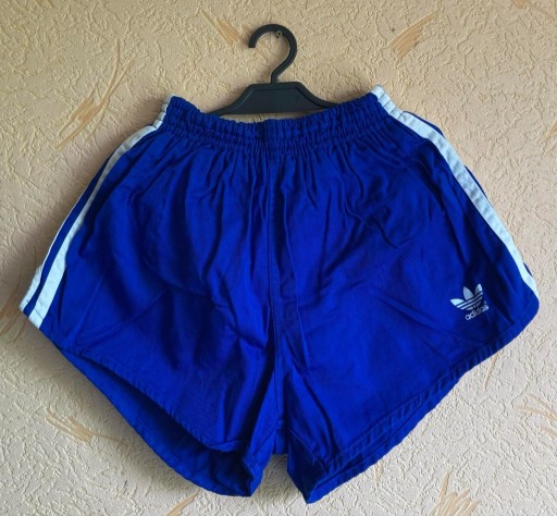 Zdjęcie oferty: Spodenki sportowe Adidas Originals 80s  roz. 6