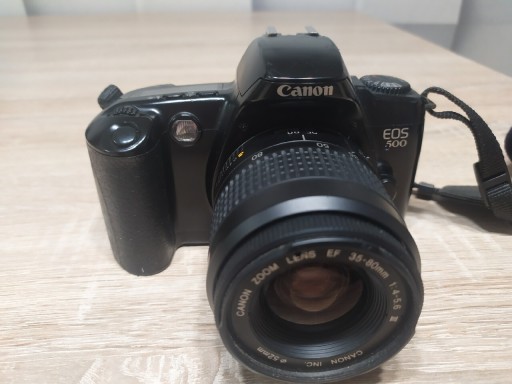 Zdjęcie oferty: Obiektyw Canon EF 35-80mm 1:4-5.6 III + EOS 500