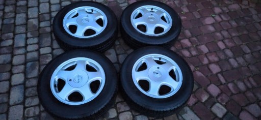 Zdjęcie oferty: Koła alu felgi 5x110 15 cali OPEL OPONY LETNIE