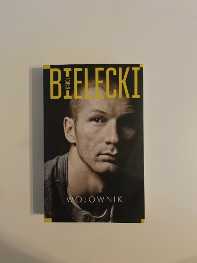 Zdjęcie oferty: Książka Karol Bielecki wojownik z autografem nowa