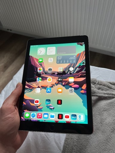 Zdjęcie oferty: Apple iPad Air 2, 16GB Wifi+Cellular Space Gray