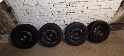 Zdjęcie oferty: Koła 15" 4x100 Firestone 185/60 R15 (zimowe)