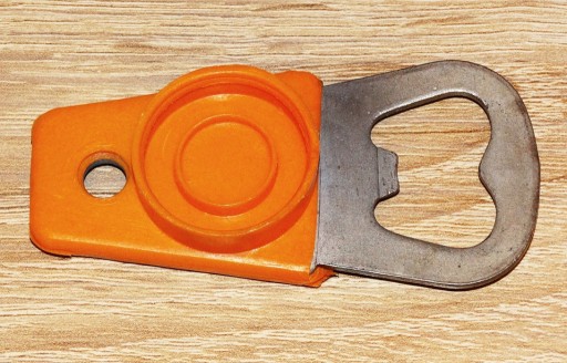 Zdjęcie oferty: Otwieracz zamykacz do butelek, kapsli, CHEMIMET RADOM, PRL RETRO