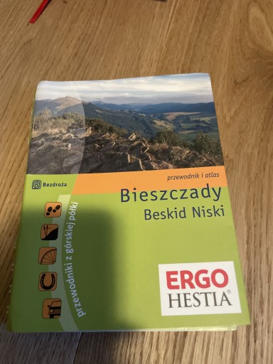 Zdjęcie oferty: Bieszczady Beskid Niski przewodnik atlas Bezdroża 