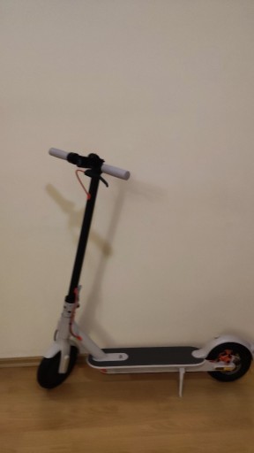 Zdjęcie oferty: Hulajnoga Xiaomi Mi electric scooter 3 600W - NOWA