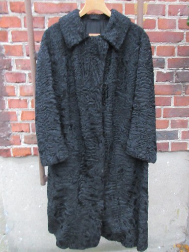 Zdjęcie oferty: Długie futro płaszcz z karakułów naturalne Swakara
