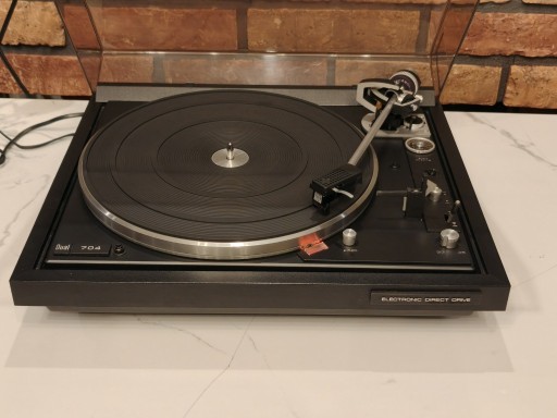 Zdjęcie oferty: DUAL 704 ! Flagowy gramofon Direct Drive ! Shure V15 mkiii