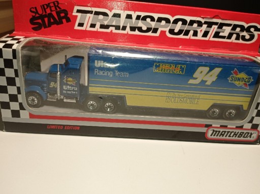 Zdjęcie oferty: Kenworth matchbox convoy ultra racing team 