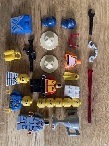 Zdjęcie oferty: Lego mix figurki i akcesoria