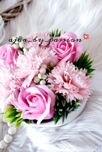 Zdjęcie oferty: FlowerBox z mydlanymi kwiatami, Komunia,Dzień Mamy