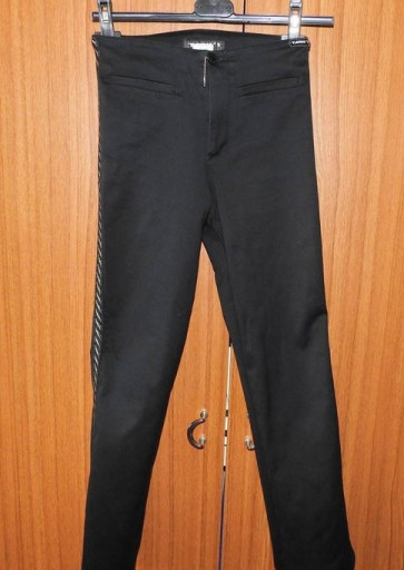 Zdjęcie oferty: Spodnie damskie TARK '1 Paris r.36/S T1