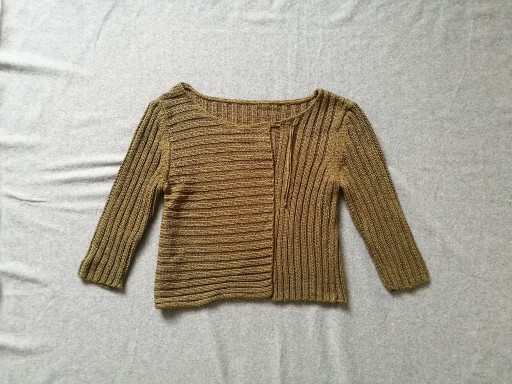 Zdjęcie oferty: Sweter narzutka krótki wiązanie dziergany