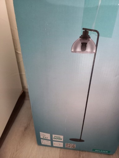 Zdjęcie oferty: Lampa podłogowa BELESER