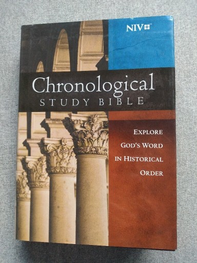 Zdjęcie oferty: Chronological study bible