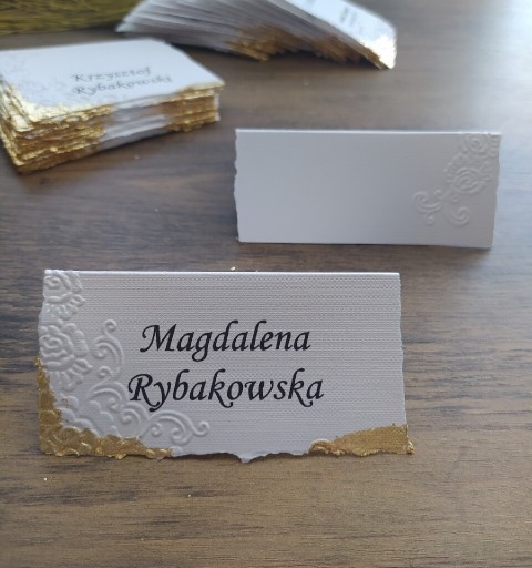 Zdjęcie oferty: Winietki na stół na ślub wesele płatki złota Anna