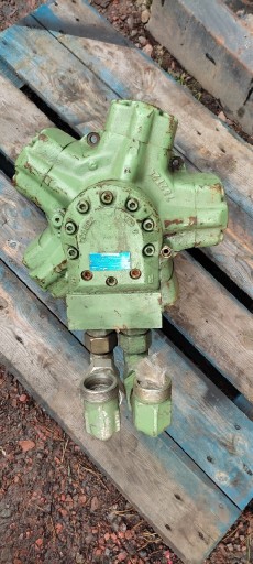 Zdjęcie oferty: Silnik hydrauliczny calzoni MR700